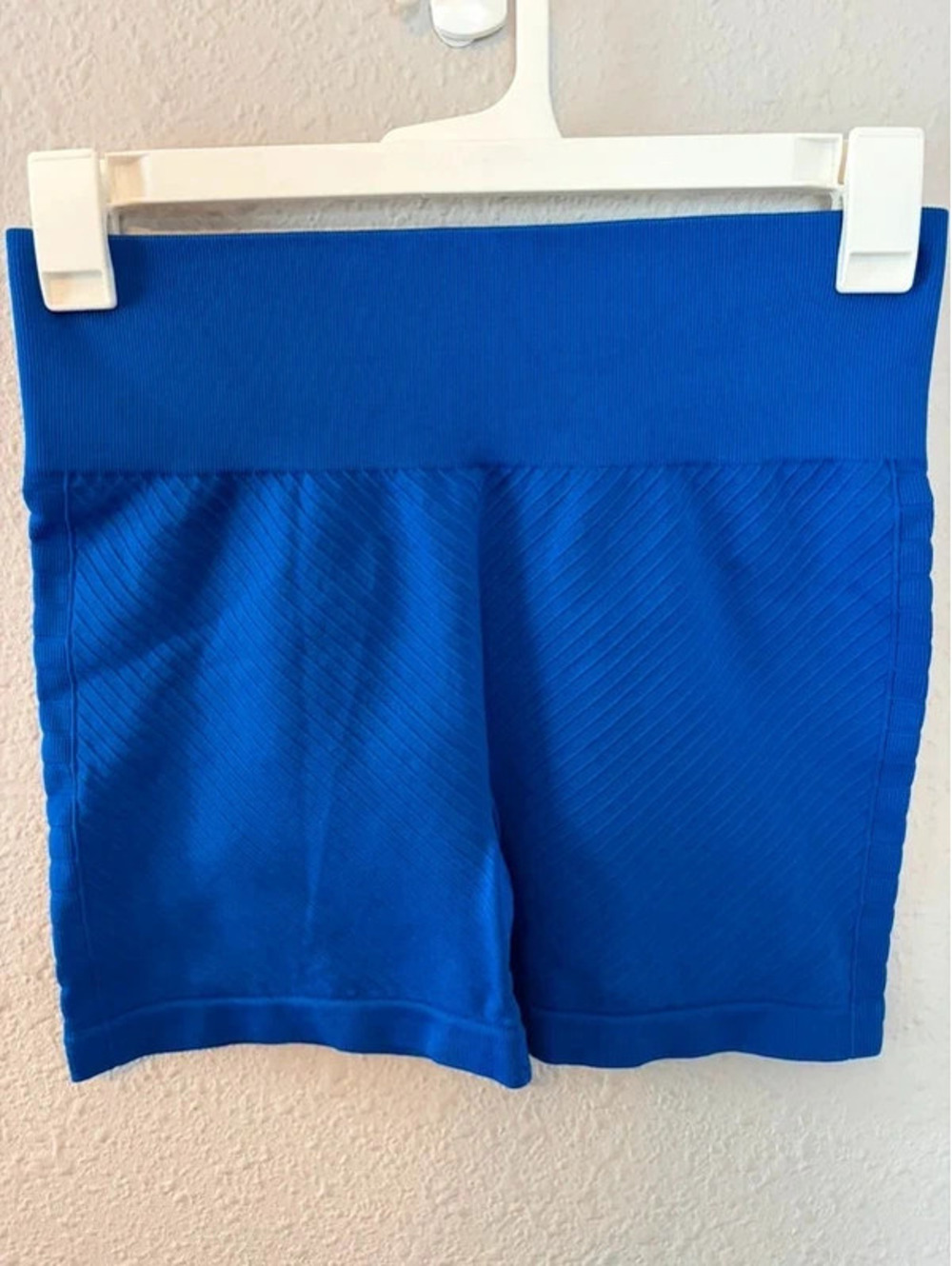 Zyia Active blue seamless biker shorts XL - Picture 2 of 3